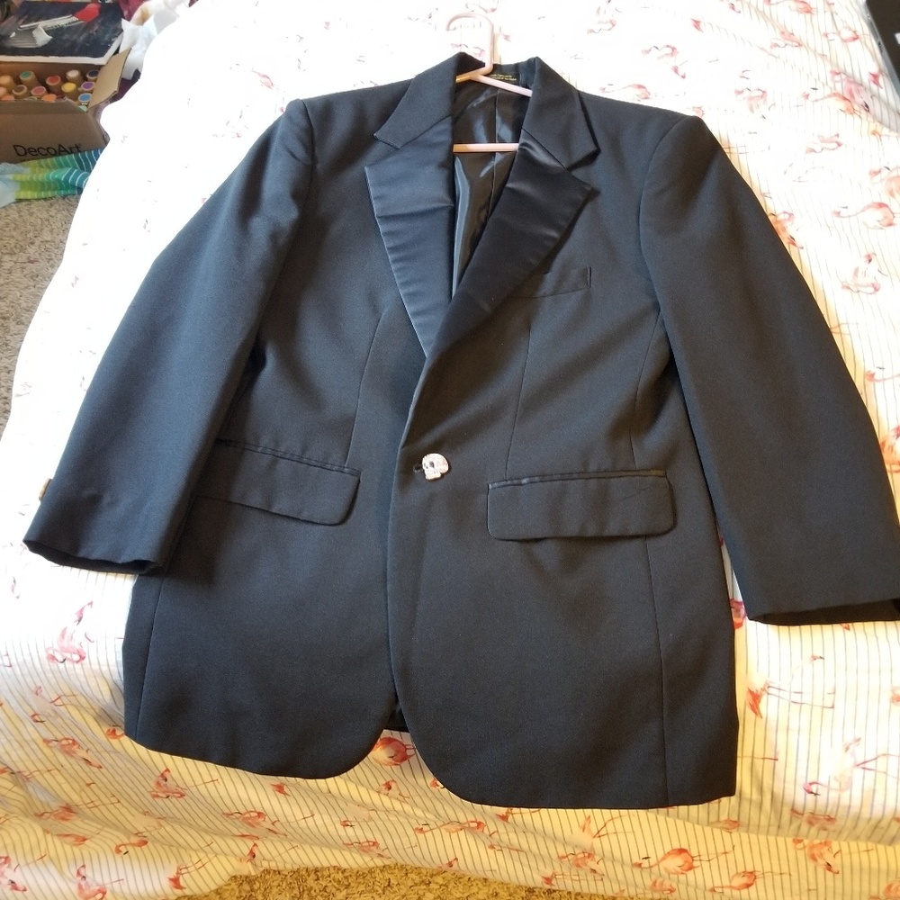 Suite jacket w day of the dead skull buttons